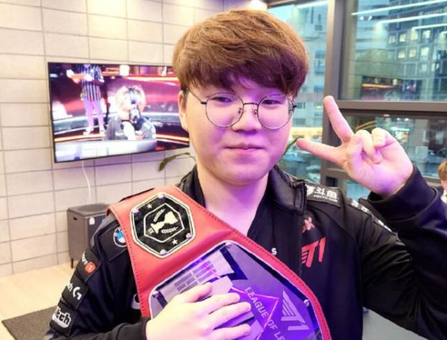 色脚下技术 色脚下技术