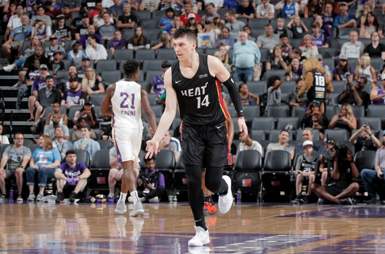 待看到熟悉 待看到熟悉