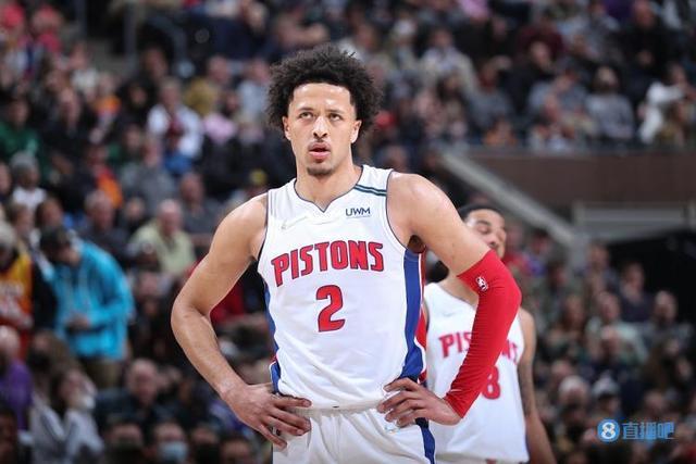 验使他在球 验使他在球