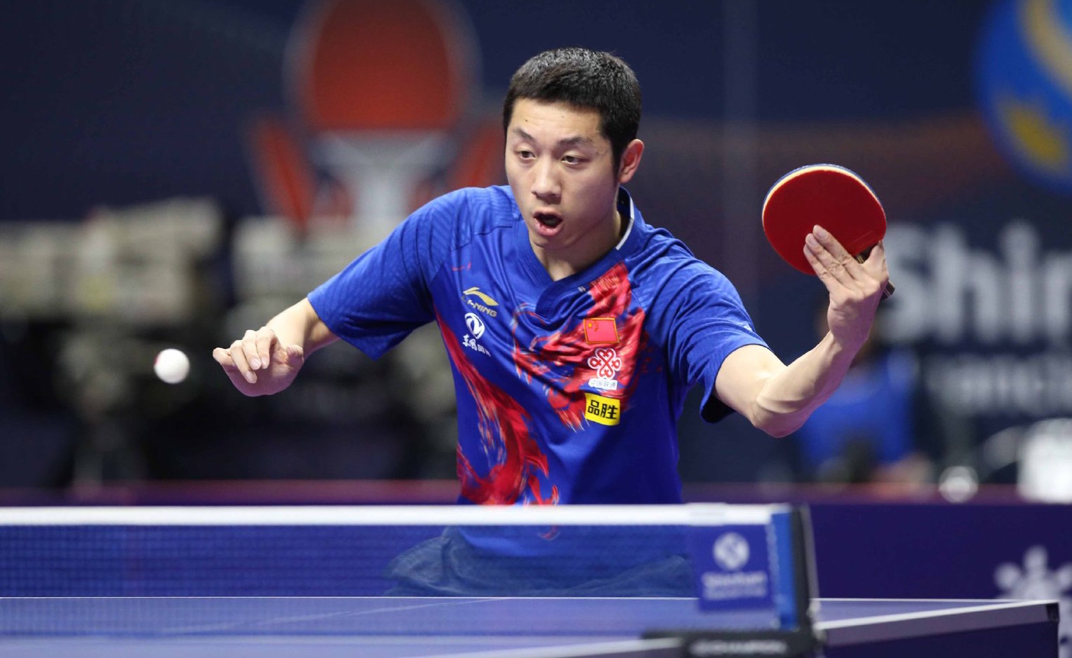 在当今足球 在当今足球