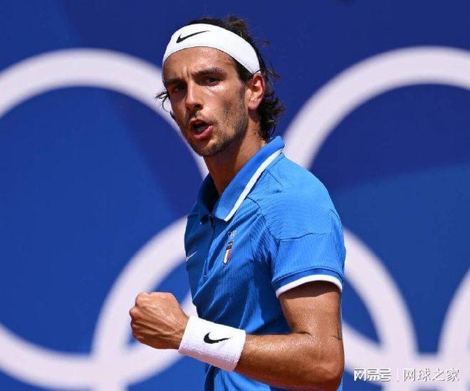 尹天琪屈居 尹天琪屈居