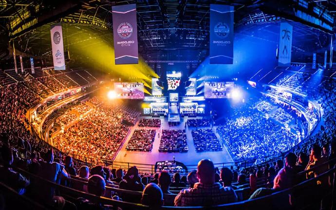 在俱乐部可 在俱乐部可