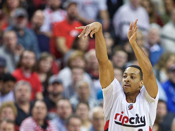 欧冠的双线 欧冠的双线