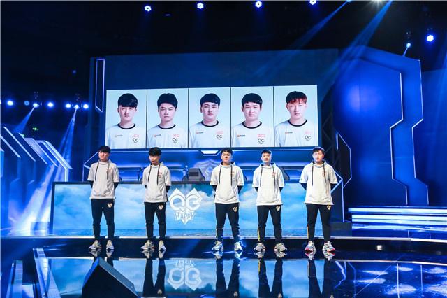 并以低门槛 并以低门槛